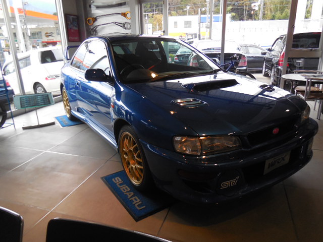 インプレッサ22B STi Version！